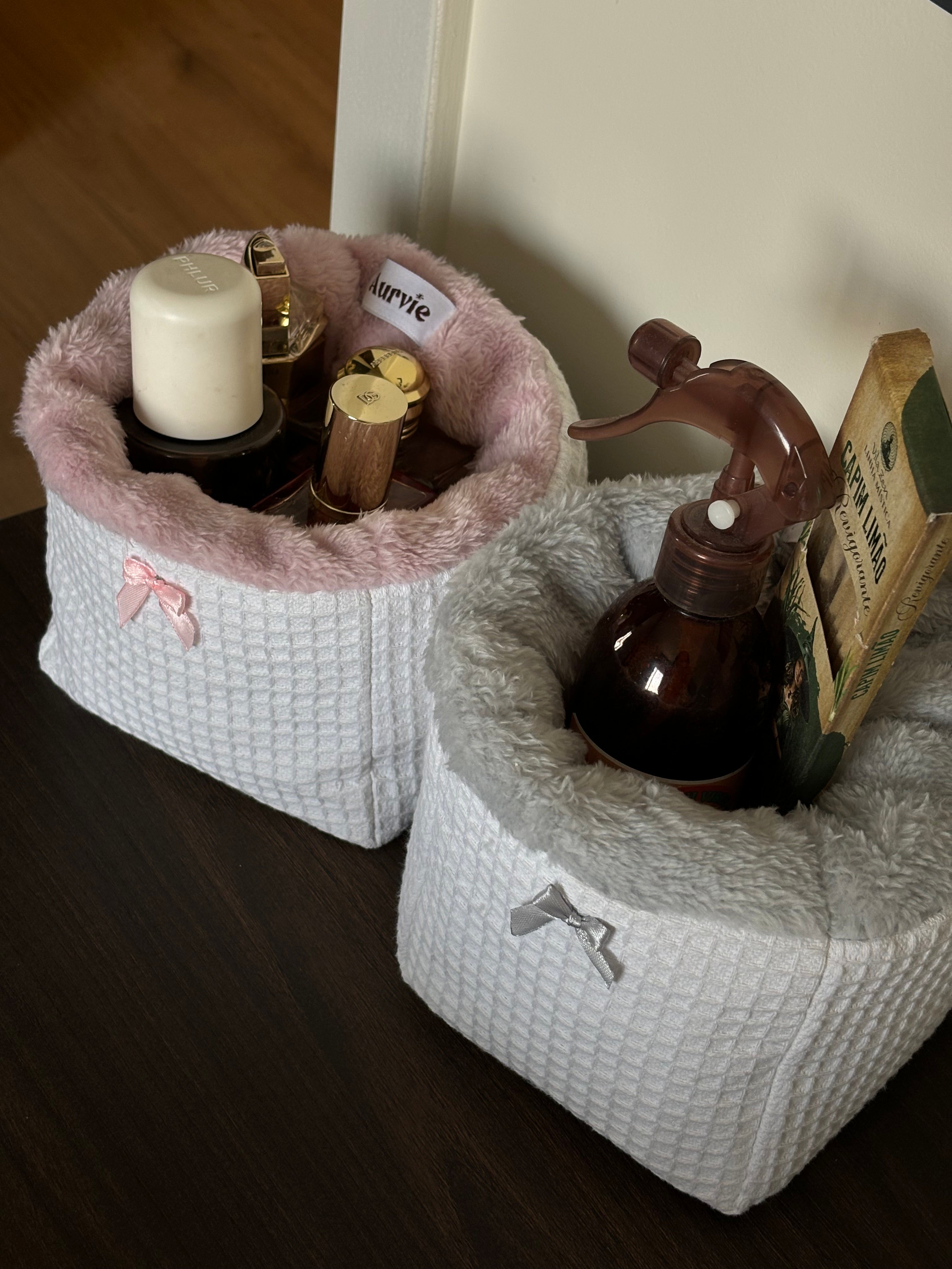 Fur Bucket